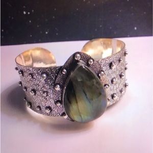Stunning 925 Sterling Silver Cuff Bracelet